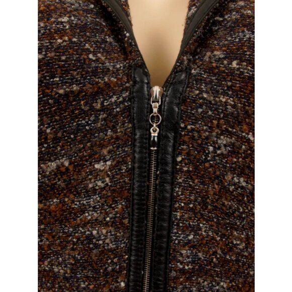 ST. JOHN KNIT TWEED SUIT WITH LEATHER TRIM - Picture 5 of 12